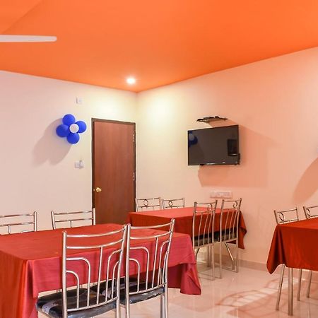 Capital O 67249 Hotel Planet Bhubaneswar Zewnętrze zdjęcie