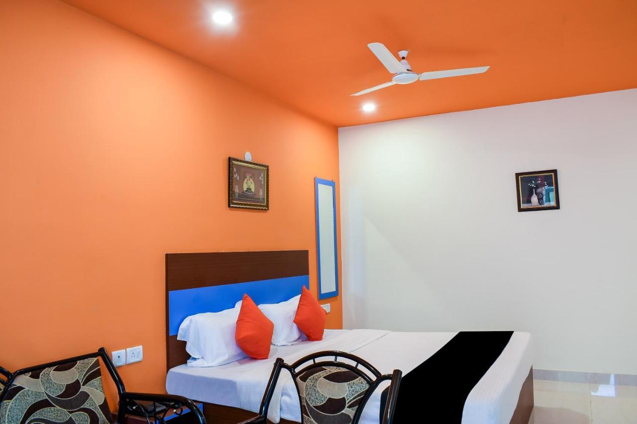 Capital O 67249 Hotel Planet Bhubaneswar Zewnętrze zdjęcie