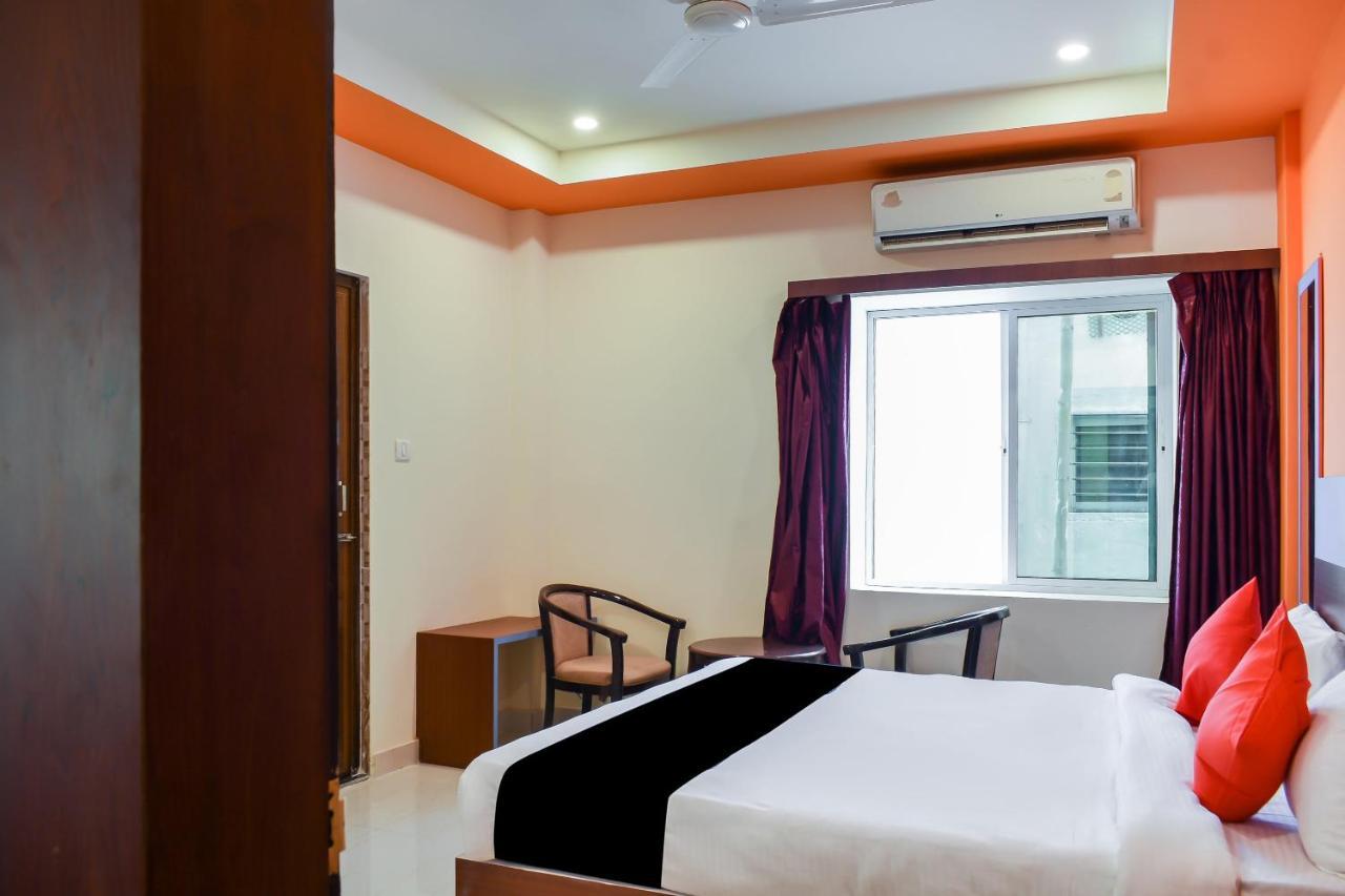 Capital O 67249 Hotel Planet Bhubaneswar Zewnętrze zdjęcie
