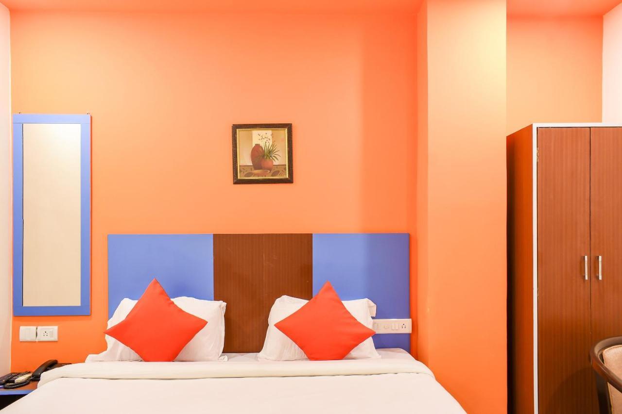 Capital O 67249 Hotel Planet Bhubaneswar Zewnętrze zdjęcie